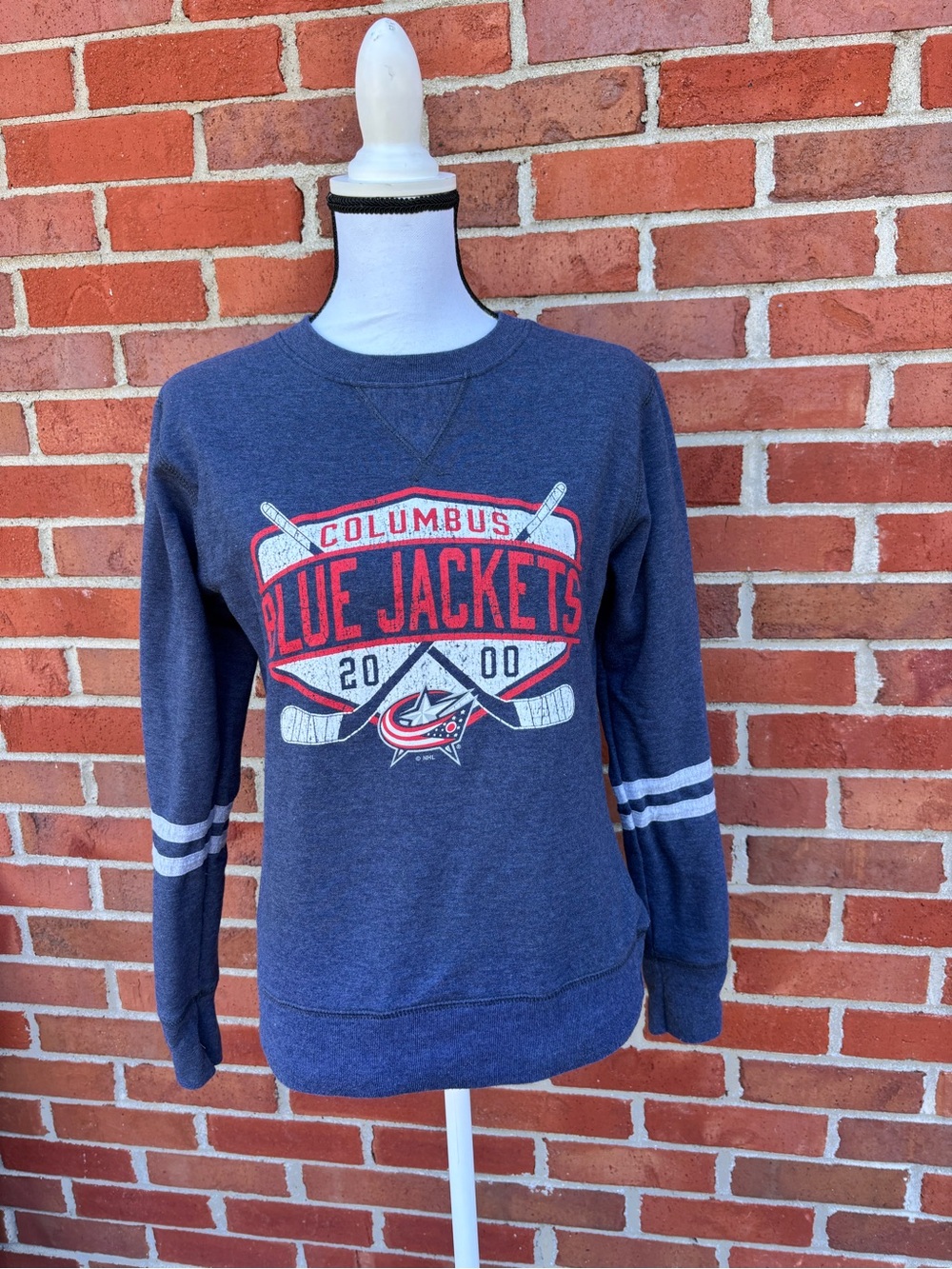 Alta Gracia Columbus Blue Jackets Blue Fleece Lined Crewneck Sweatshirt Medium
